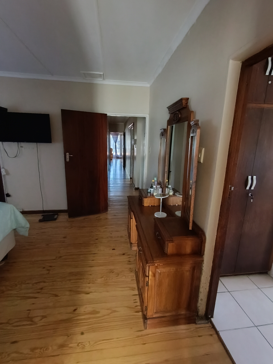 4 Bedroom Property for Sale in Amalinda North Eastern Cape